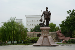 Ashgabat, Monument to Garajaoglan