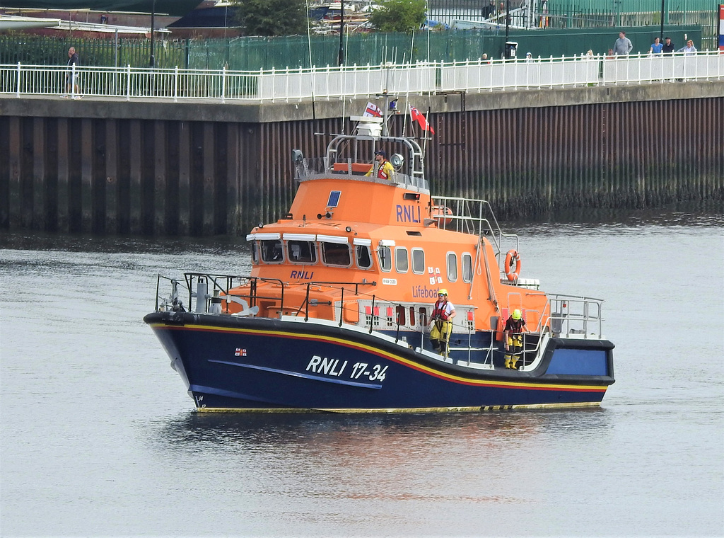 RNLI Lifeboat - 17 34 'Osier'