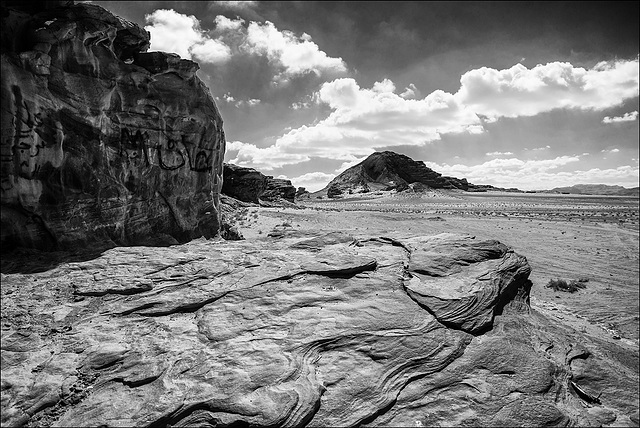 Wadi rum.  وادي رم