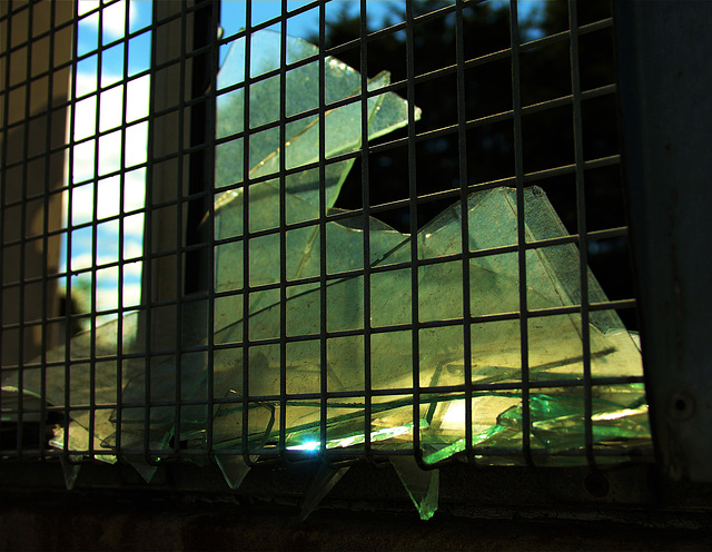 Broken Glass. I Love The Sound Of