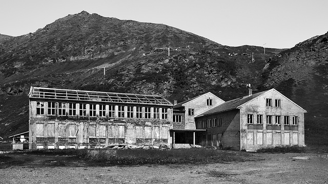 the boarding school of Sarnes
