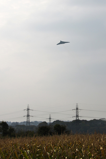 Vulcan XH558