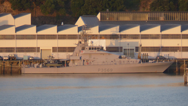 Royal New Zealand Navy (4) - 24 February 2015