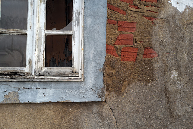 Tavira , Derelict