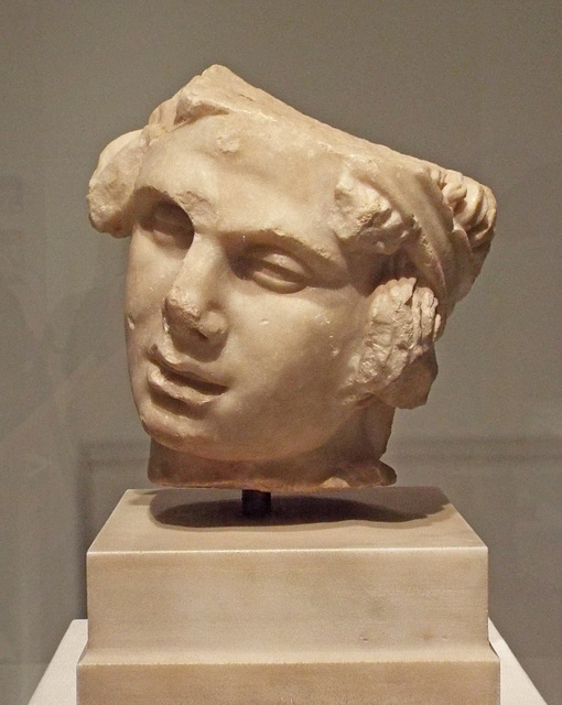 Marble Head of a Dying Woman from the Palatine Hill in the Metropolitan Museum of Art, July 2016