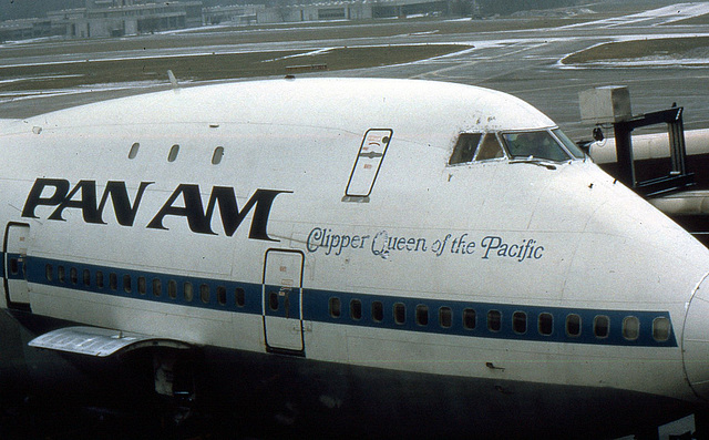 Boeing 747 der Flugesellschft PAN AM am Miami International Airport 1984 Boeing 747 der Flugesellschft PAN AM am Miami International Airport 1984