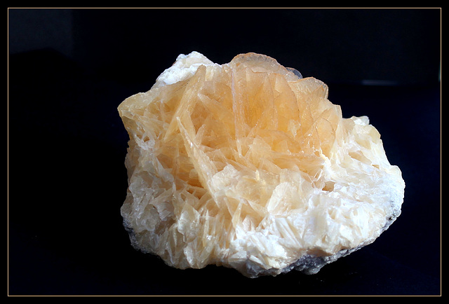 Calcite dorée Pérou (10)