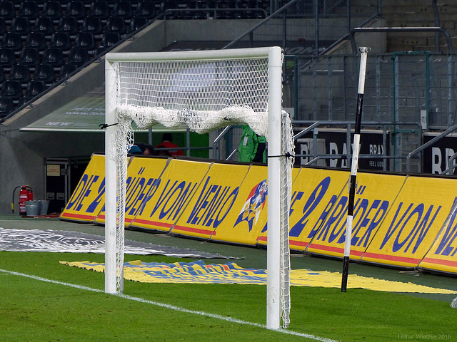 Kommt 96, nach 90 Min. helfen wir Euch...