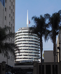 Hollywood Capitol Records tower (#0795)