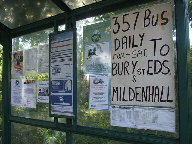 DSCF0030 Bus shelter in Freckenham - 5 Oct 2017