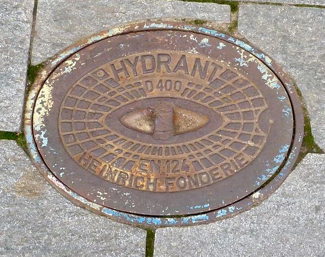 Heinrichs Hydrant in Straßburg