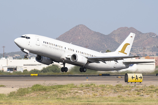 City Airways Boeing 737 N650CS