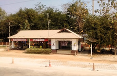 Poste de police / Thai police station
