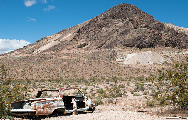 Rhyolite 1962 Chevrolet..and mines (#1069)