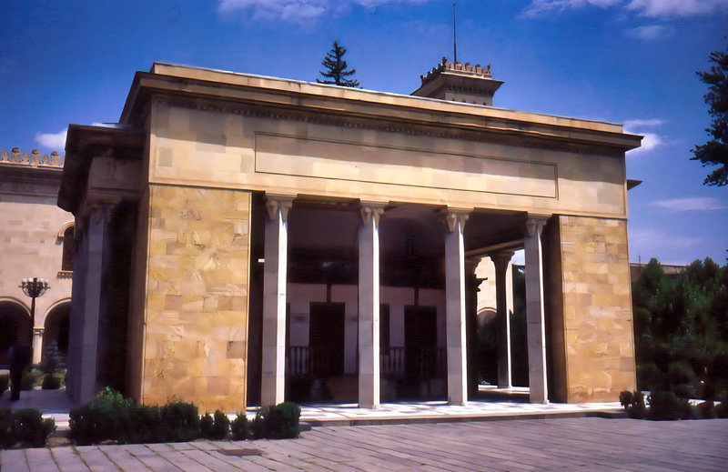 Murderer's museum