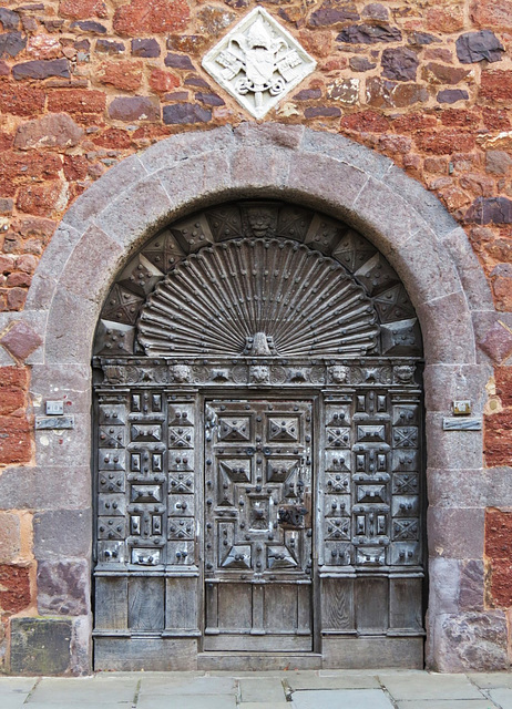 exeter 10 cathedral close