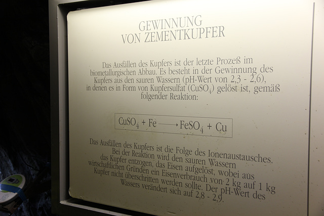 Infotafel zu Kupferzement