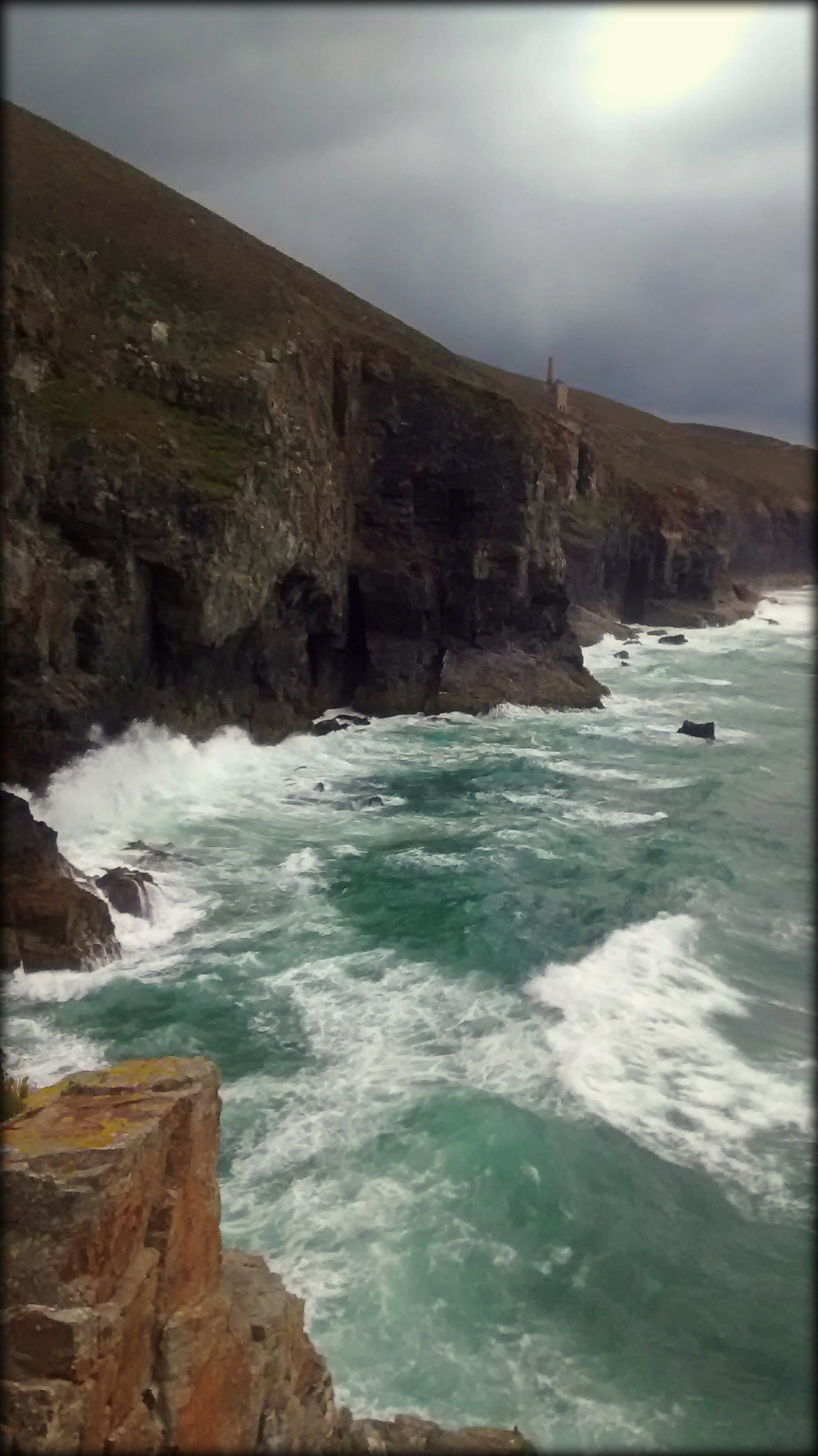 Towanroath Pumping Engine House, Wheal Coates tin mine from Tubby`s Head..