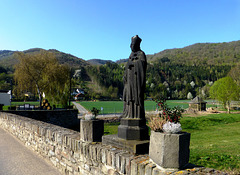 DE - Rech - Nepomukstatue auf der Brücke