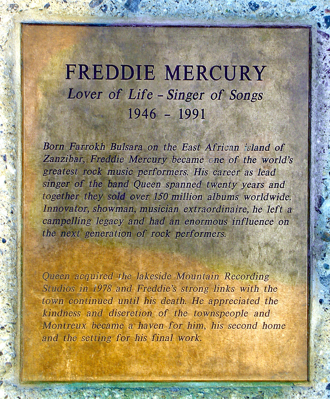 Freddie Mercury monument's text