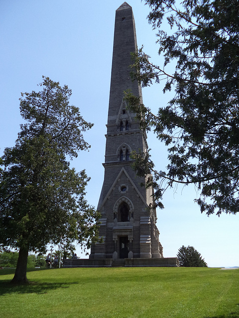 Saratoga Monument