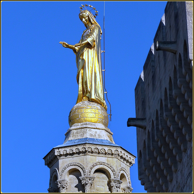Avignon : La Madonna dorata di Notre Dame des Domes d'Avignon