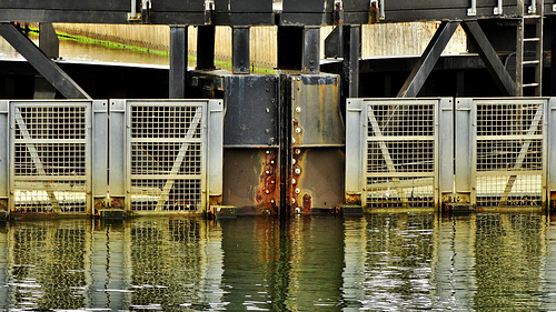 Loch Gate