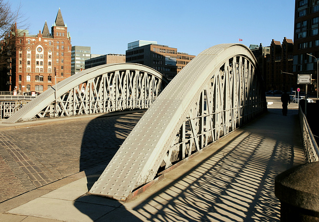 Hamburg Speicherstadt: Neuerwegsbrücke