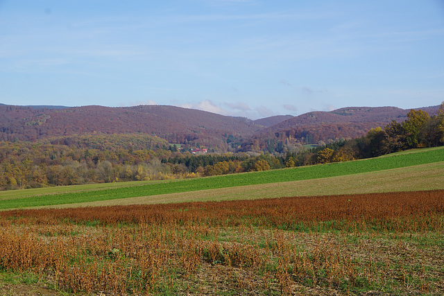 Blick zum Harz in der Herbstsonne