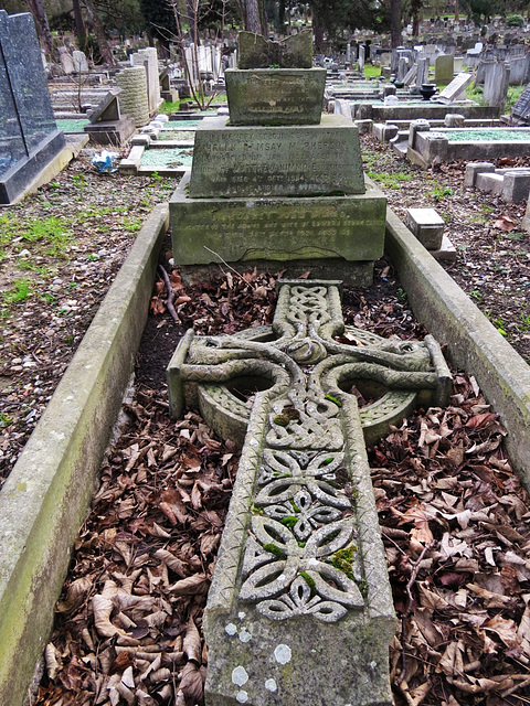 chingford mount cemetery, london