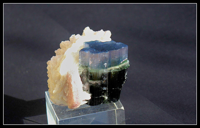 Tourmaline Verte et bleue , micas rose -Pakistan (9)