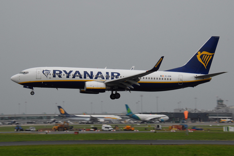 EI-EMI Boeing 737-8AS Ryanair