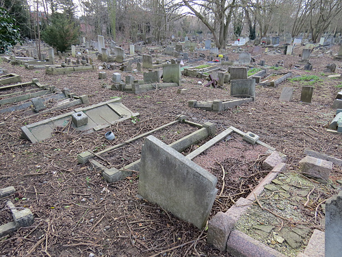 chingford mount cemetery, london