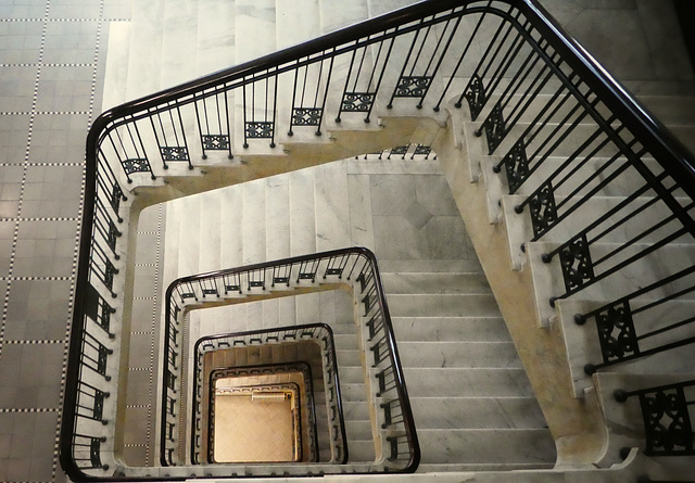 Treppen im Dammtorhaus -Staircase #18/50