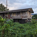 Maison tout de bois vêtue / Casa di legno