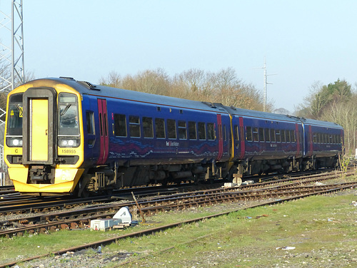 158955 approaching Fareham - 20 January 2016