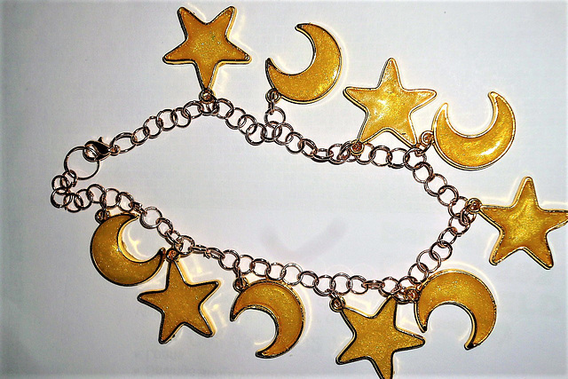 Night-time bracelet