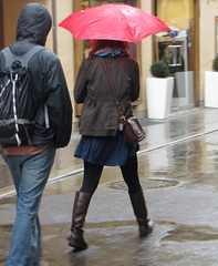 girl with ambrella