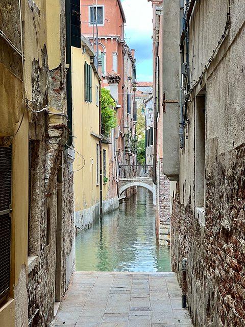 Venice 2022 – Canal