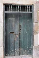 Tavira, Door