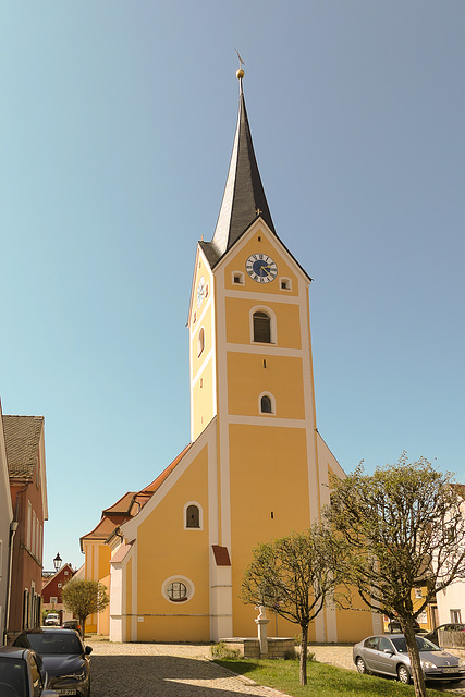 Berching, Katholische Pfarrkirche Mariä Himmelfahrt (PiP)