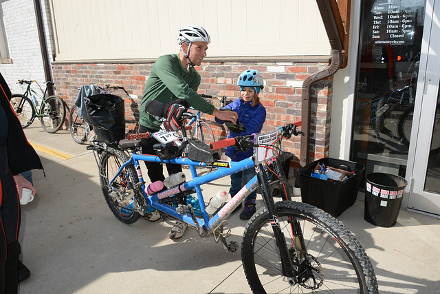 Pete and Kate rode tandem