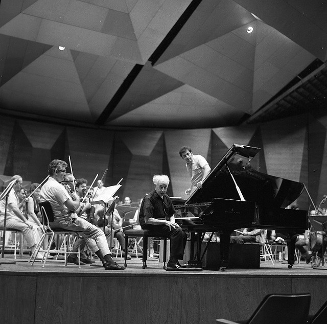 1970 Zubin Mehta  and Arthur Rubinstein,Mann Auditorium  Israel