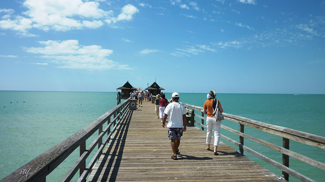 HFF @ Naples Pier, Florida