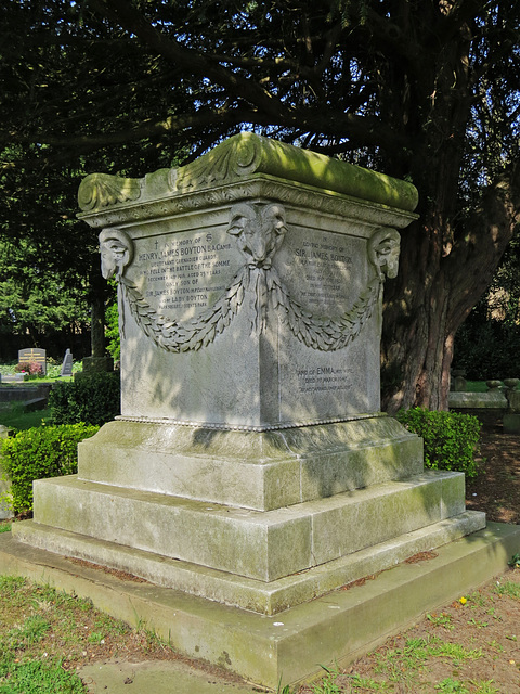 st marylebone cemetery, east finchley, london