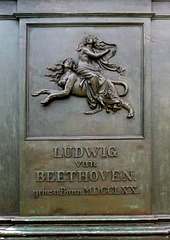 Am Beethoven Denkmal