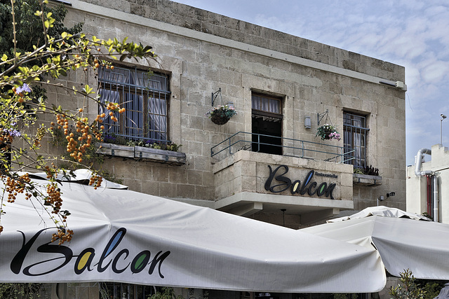 Balcon – Sderot Ben Gurion, German Colony, Haifa, Israel