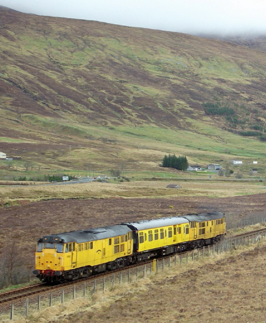 31 602 and 31 233 climb away from Achnasheen