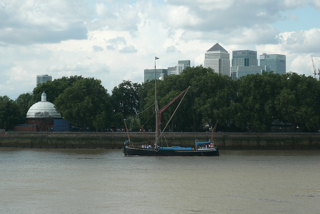 Looking Towards Canary Wharf