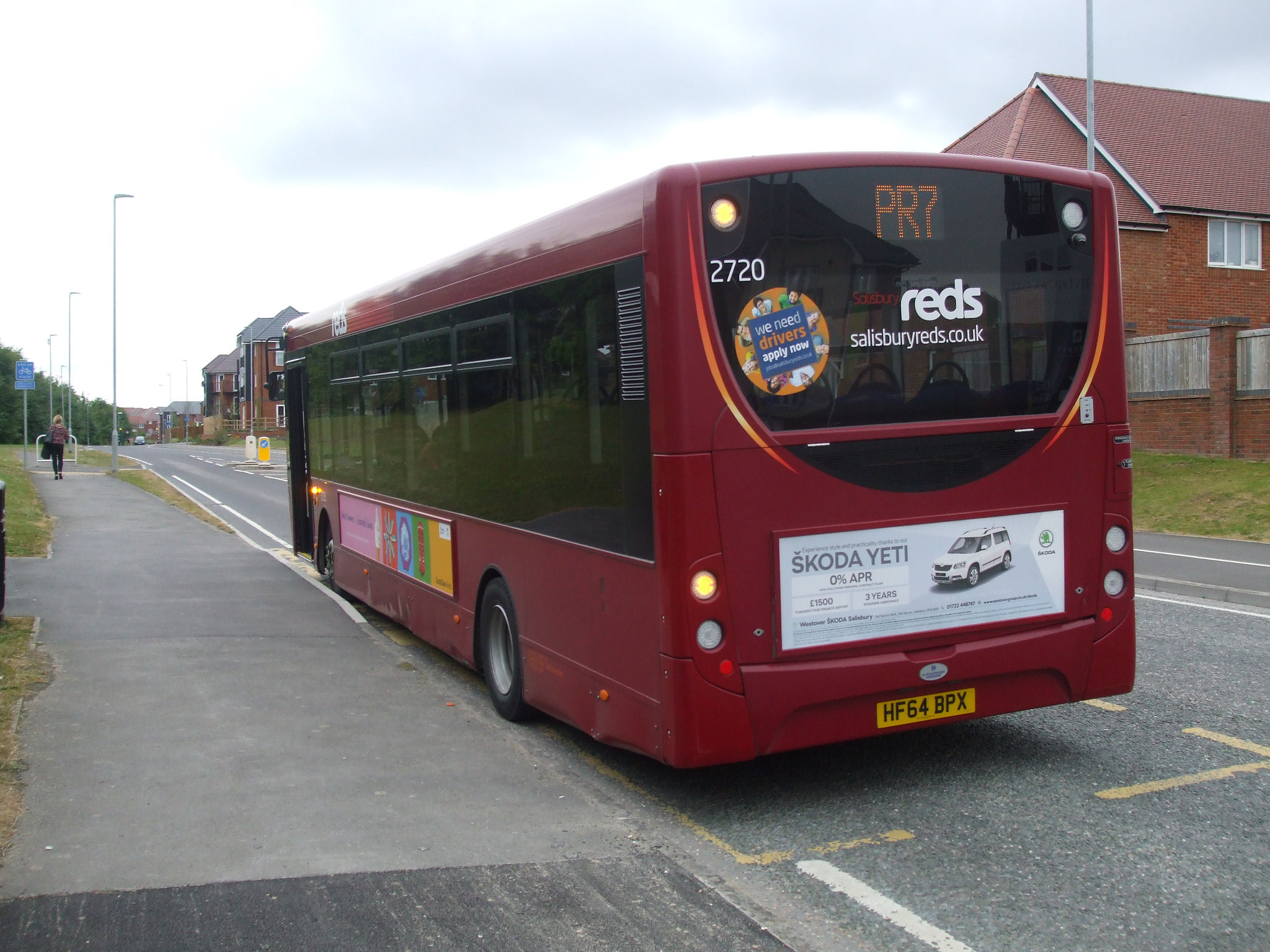 DSCF8211 Go South Coast (Salisbury Reds) 2720 (HF64 BPX) in Salisbury - 29 Jun 2017